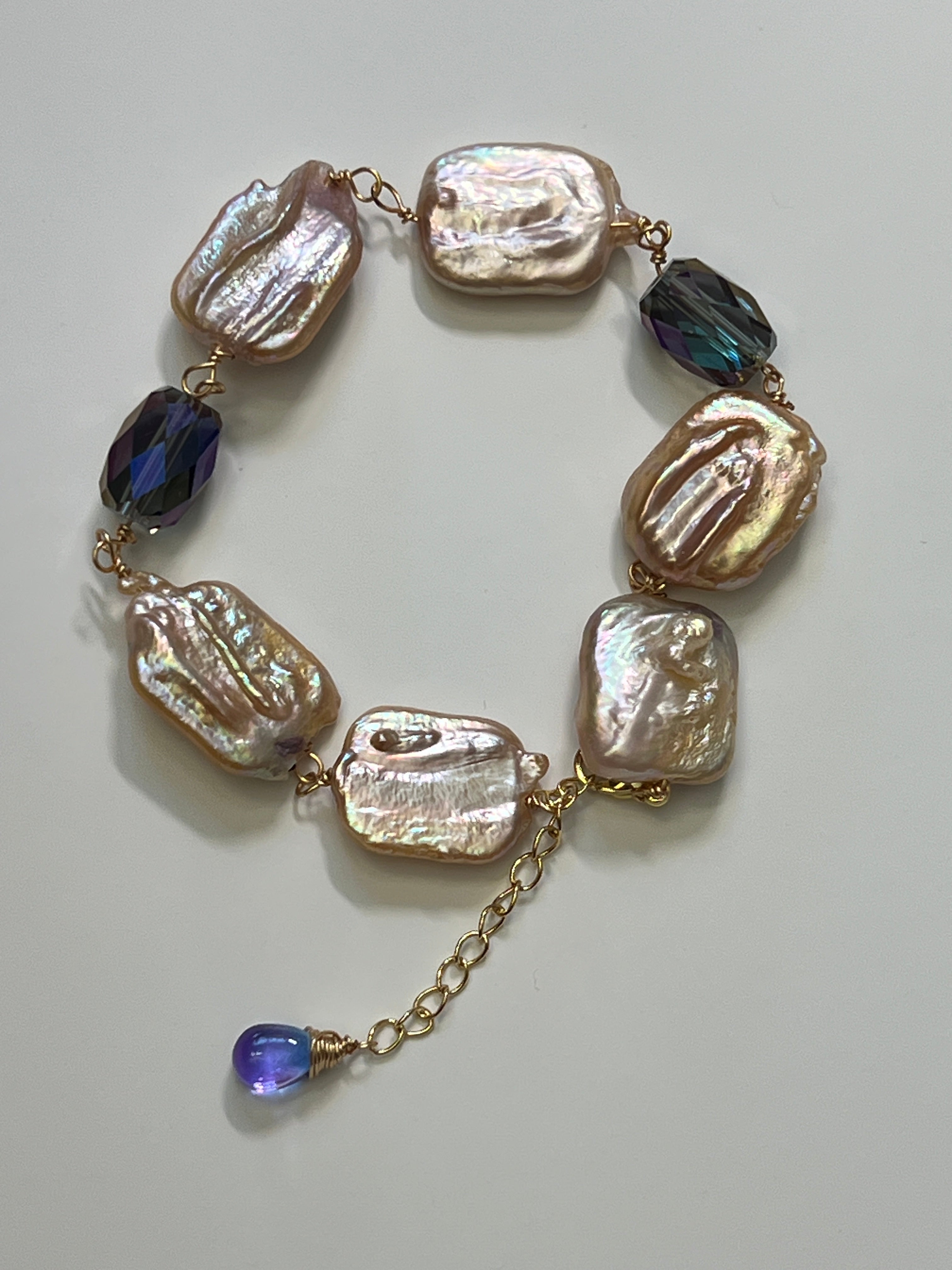 Natural Freshwater Baroque Pearl Bracelet – Handmade Gold-Tone Bracelet