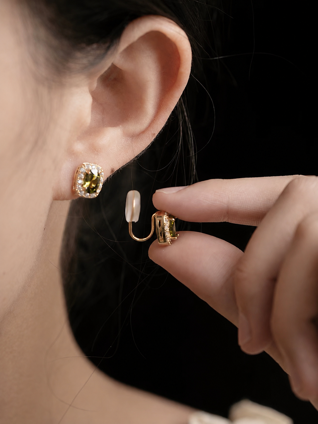 Verdant Glow Clip-On Earrings