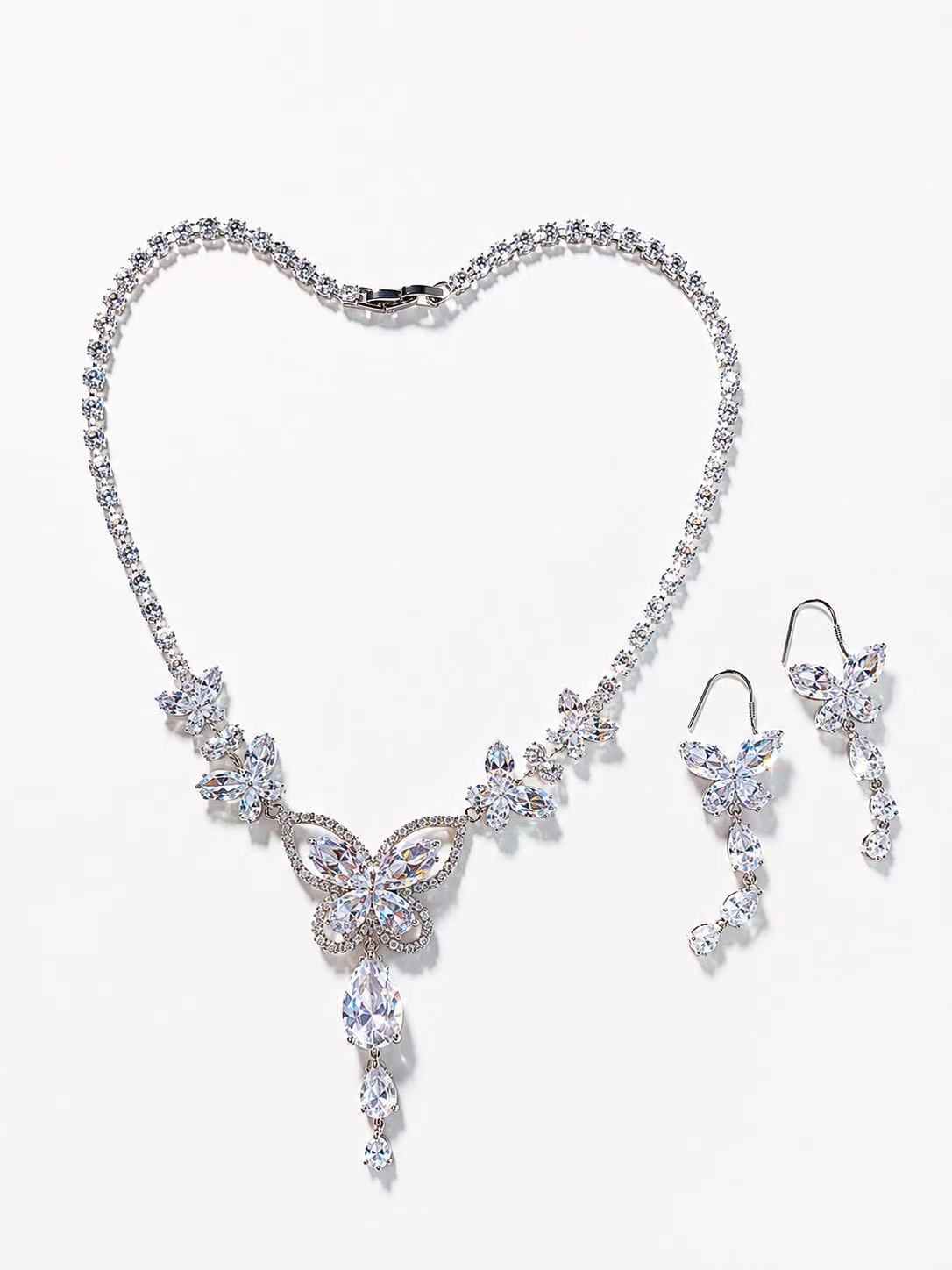 Elegant Butterfly Jewelry Set (Necklace & Earrings)