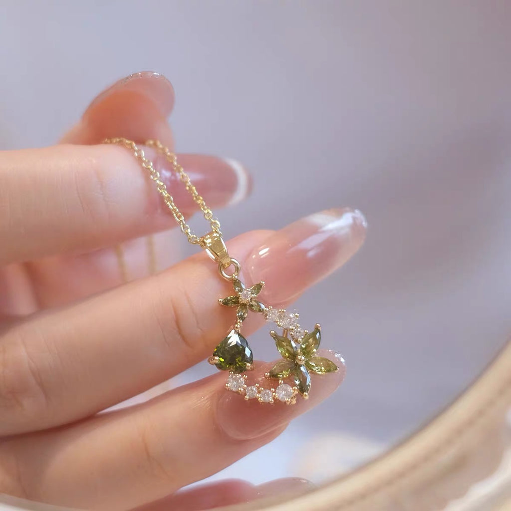 Woodland Halo Pendant