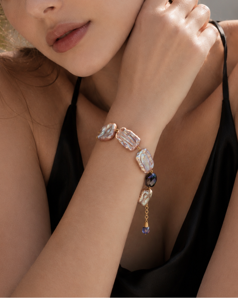 Natural Freshwater Baroque Pearl Bracelet – Handmade Gold-Tone Bracelet