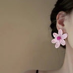 Blush Daisy Earrings